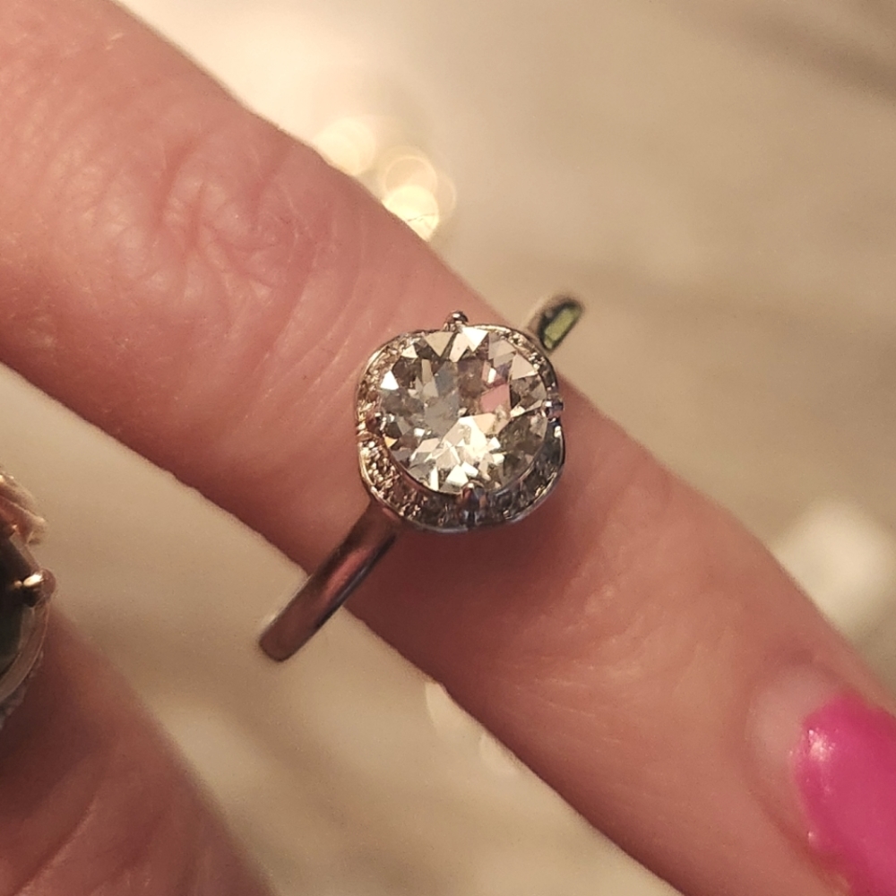 Silver charmed aroma ring - Picture 1 of 2